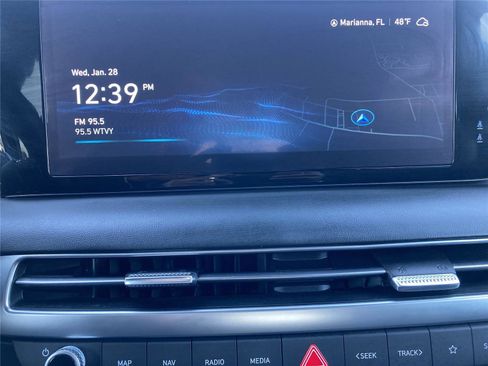 Used 2025 Hyundai Palisade Calligraphy image 11