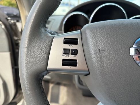 Used 2005 Nissan Altima 3.5 SE image 33