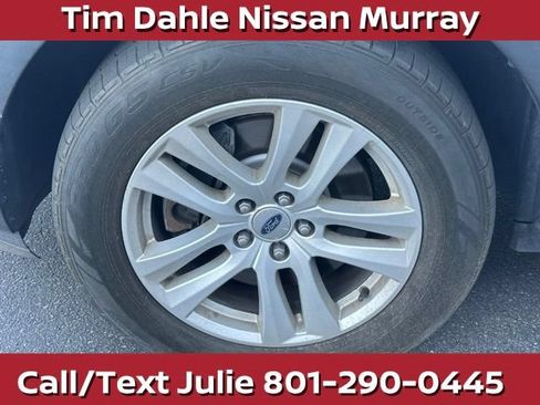 Used 2018 Ford Explorer XLT w/ Equipment Group 202A AWD/4WD image 14