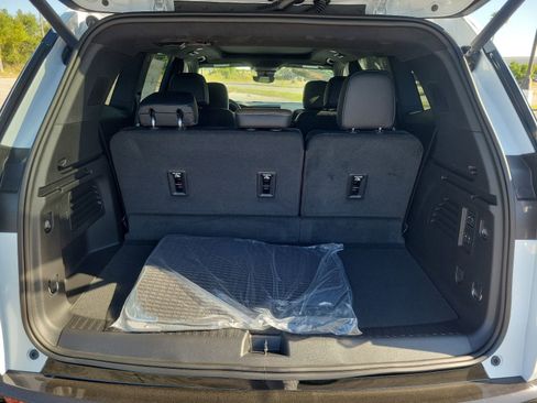 New 2026 GMC Acadia Denali Ultimate FWD image 7