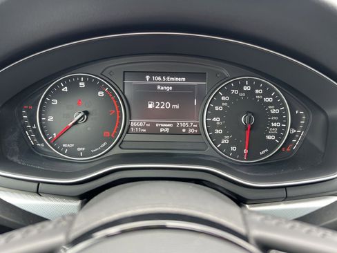 Used 2017 Audi A4 2.0T Premium image 17