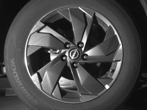 Used 2025 Nissan Rogue SV AWD/4WD image 15