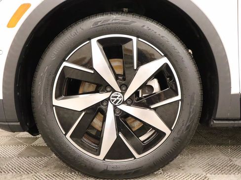 Certified 2023 Volkswagen ID.4 S RWD image 7