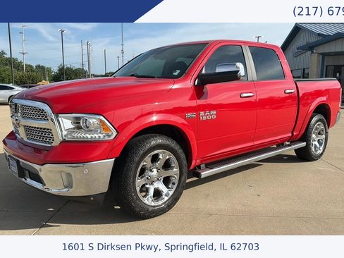 Used 2017 RAM 1500 Laramie AWD/4WD image 1