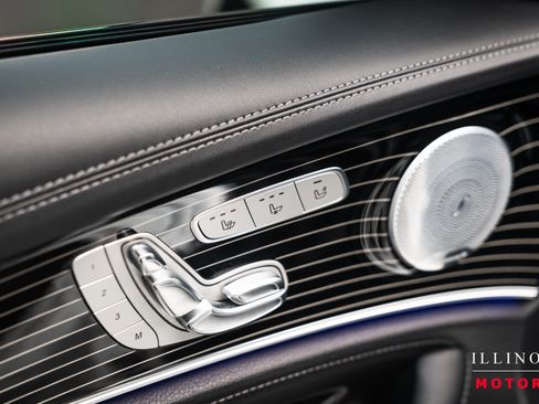 Used 2018 Mercedes-Benz E 63 AMG S image 18