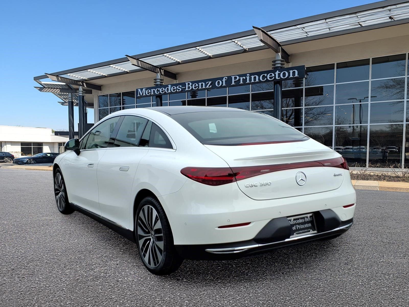 Certified 2023 Mercedes-Benz EQE 350+ 4MATIC Sedan image 5