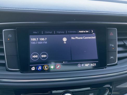 Used 2023 Buick Enclave Essence image 36