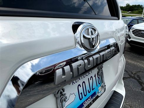 Used 2023 Toyota 4Runner Limited AWD/4WD image 24