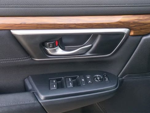 Used 2019 Honda CR-V EX image 18