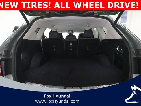 Used 2025 Genesis GV80 2.5T Standard image 10