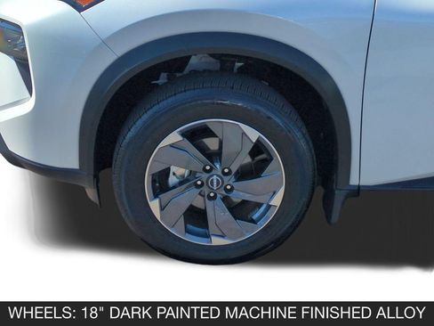 Used 2026 Nissan Rogue SV FWD image 11