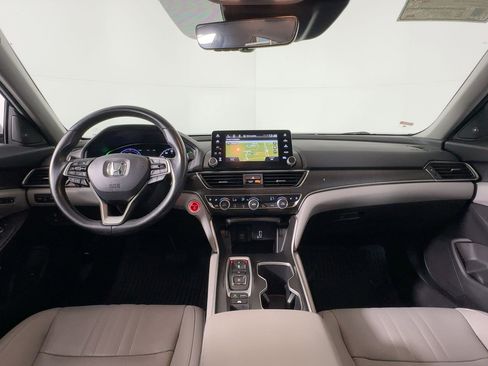 Used 2020 Honda Accord Touring image 13