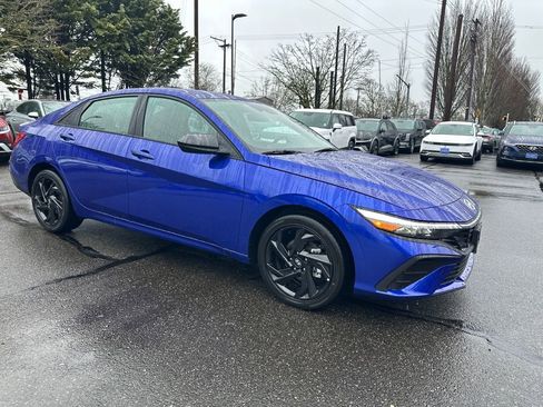 New 2026 Hyundai Elantra Sport FWD image 8