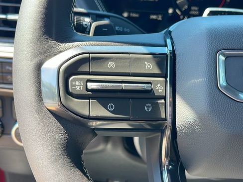 New 2026 GMC Yukon Denali Ultimate AWD/4WD image 28