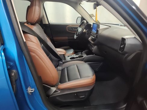 Used 2022 Ford Bronco Sport Outer Banks w/ Tech Package image 6