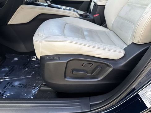 Used 2022 MAZDA CX-5 AWD 2.5 S w/ Premium Package image 28