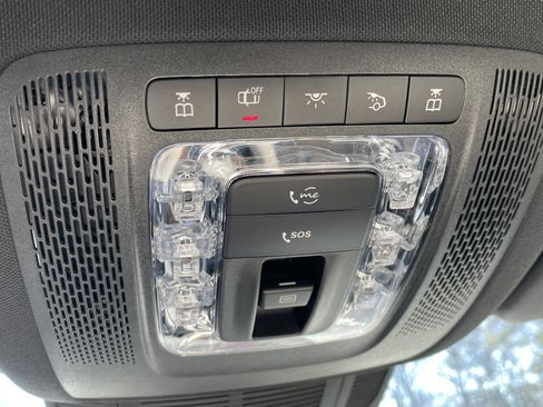 New 2026 Mercedes-Benz GLS 580 GLS 580 4MATIC SUV image 34