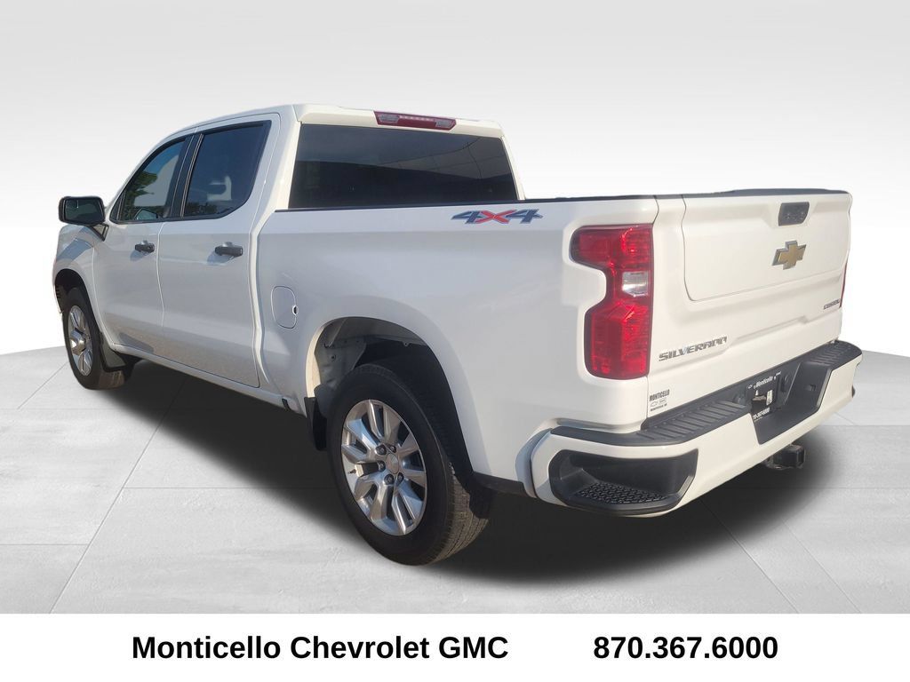 Used 2024 Chevrolet Silverado 1500 Custom AWD/4WD image 5