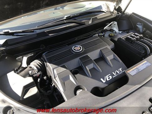 Used 2015 Cadillac SRX Performance w/ Driver Awareness Package FWD image 22