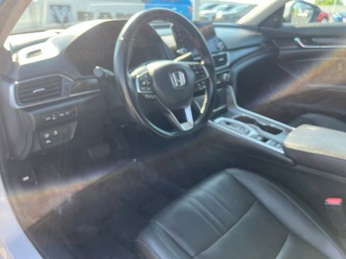 Used 2022 Honda Accord Touring image 22