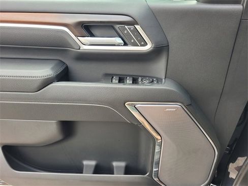 New 2025 GMC Sierra 2500 Denali w/ Denali Reserve Package image 22