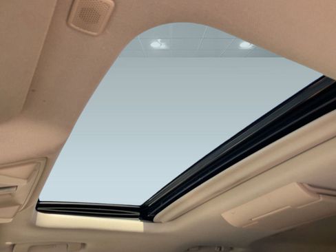 Used 2019 GMC Yukon Denali w/ Denali Ultimate Package image 15