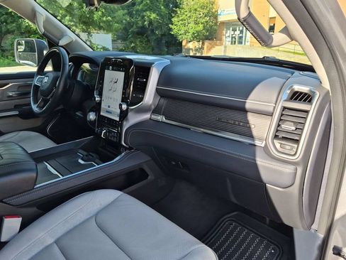 Used 2024 RAM 1500 Limited AWD/4WD image 30