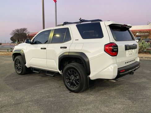 Used 2025 Toyota 4Runner SR5 image 7