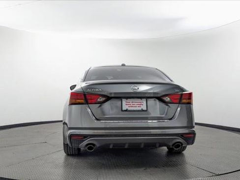 Used 2021 Nissan Altima 2.5 SL FWD image 7