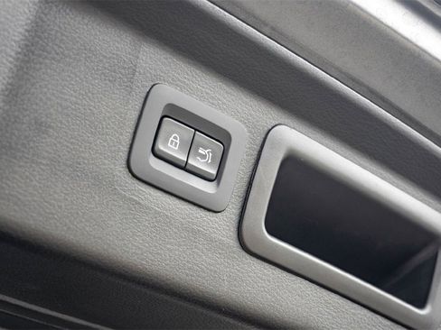 Certified 2025 MAZDA CX-50 AWD 2.5 S w/ Weather Package image 30