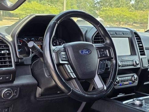 Used 2021 Ford Expedition Limited RWD image 28