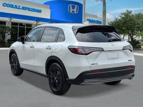 New 2027 Honda HR-V Sport image 2