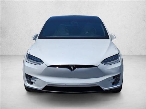 Used 2019 Tesla Model X Performance AWD/4WD image 2