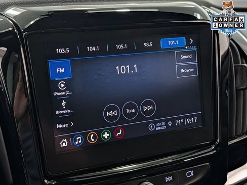 Used 2023 Chevrolet Traverse LT FWD image 14