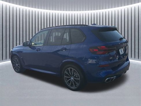 Used 2026 BMW X5 M60i image 7