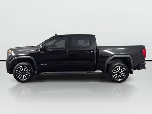Used 2024 GMC Sierra 1500 AT4 w/ Technology Package AWD/4WD image 2