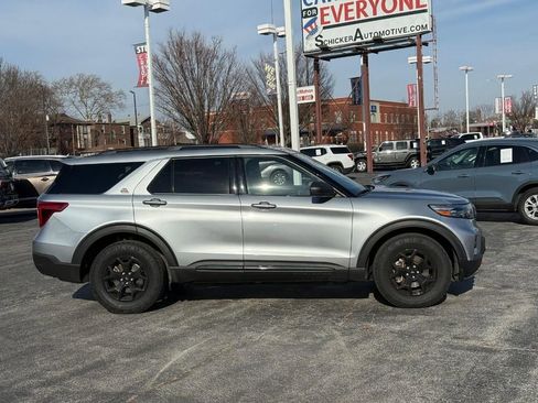 Used 2022 Ford Explorer Timberline image 5