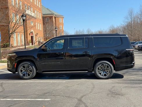 New 2026 Jeep Grand Wagoneer L 4WD image 10