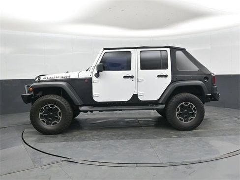 Used 2015 Jeep Wrangler Unlimited Rubicon image 7