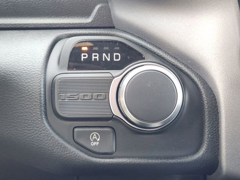 New 2026 RAM 1500 2WD Crew Cab image 17