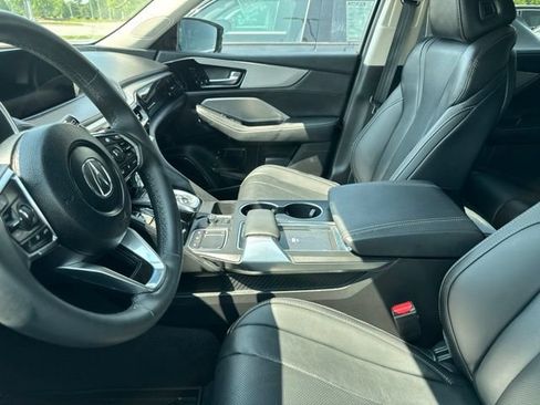 Used 2024 Acura MDX SH-AWD w/ Technology Package image 2