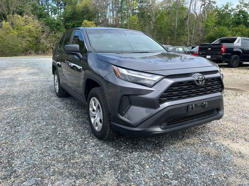 Used 2024 Toyota RAV4 LE AWD/4WD image 7