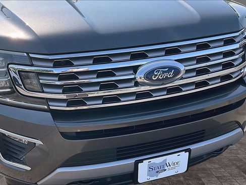 Used 2018 Ford Expedition Max Limited w/ Equipment Group 302A AWD/4WD image 30