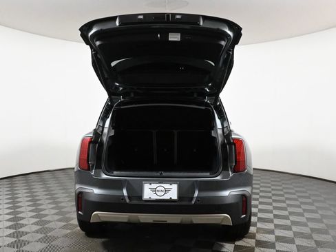 Used 2025 MINI Cooper Countryman S w/ Comfort Package Max image 40