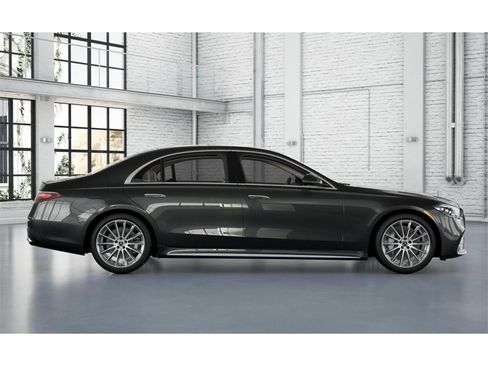New 2026 Mercedes-Benz S 580 4MATIC Sedan image 2