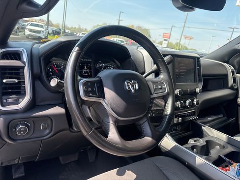 Used 2024 RAM 2500 Big Horn w/ Off Road Package image 3