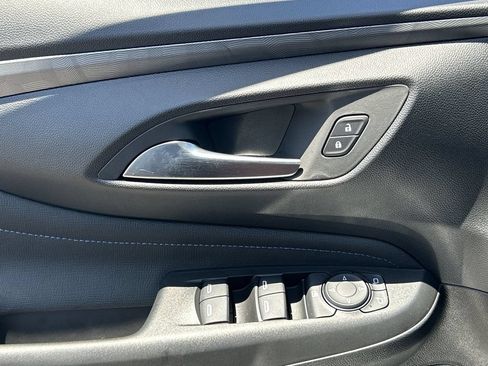 New 2026 Buick Envista Sport Touring w/ Convenience I Package FWD image 23