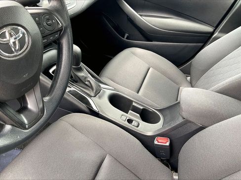 Certified 2024 Toyota Corolla LE FWD image 19