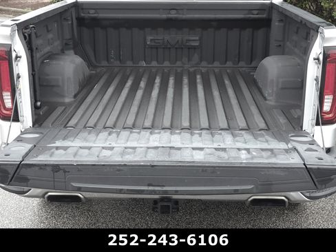 Used 2020 GMC Sierra 1500 SLT w/ SLT Premium Plus Package AWD/4WD image 32