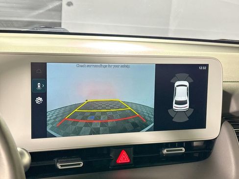 Used 2024 Hyundai Ioniq 5 SEL image 17